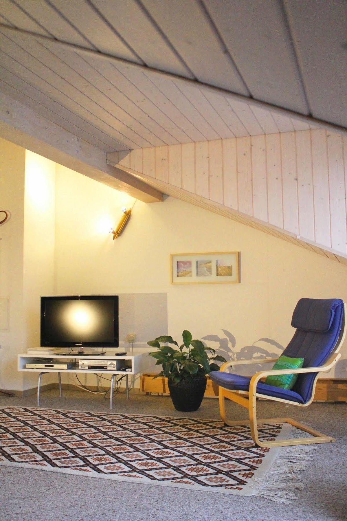 Mybednbreakfast In Bottmingen Bed & Breakfast ภายนอก รูปภาพ