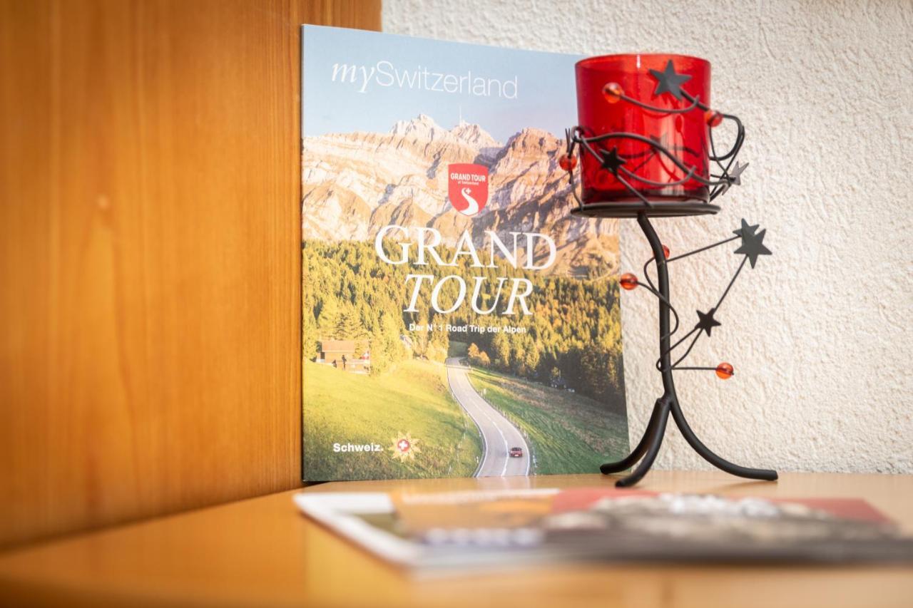 Mybednbreakfast In Bottmingen Bed & Breakfast ภายนอก รูปภาพ