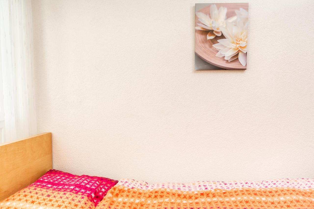 Mybednbreakfast In Bottmingen Bed & Breakfast ภายนอก รูปภาพ