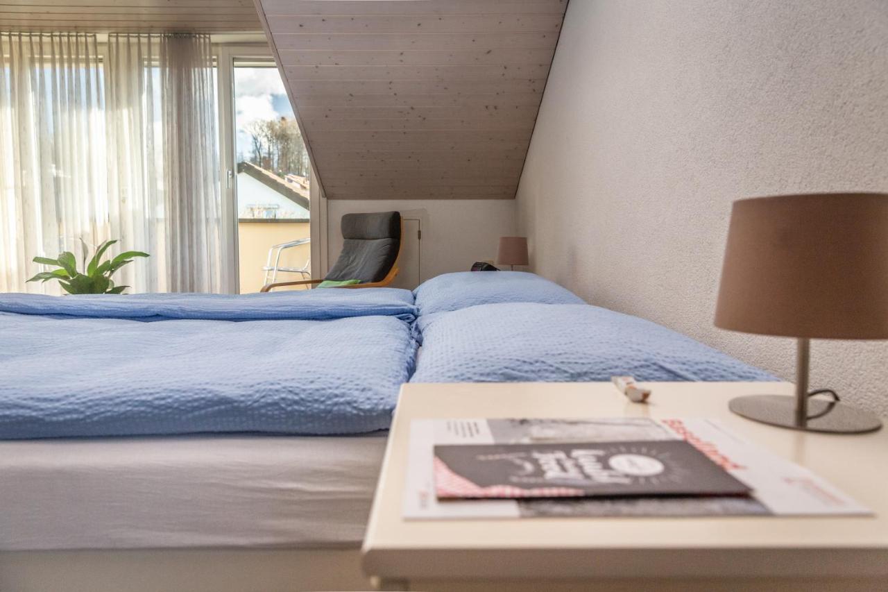 Mybednbreakfast In Bottmingen Bed & Breakfast ภายนอก รูปภาพ