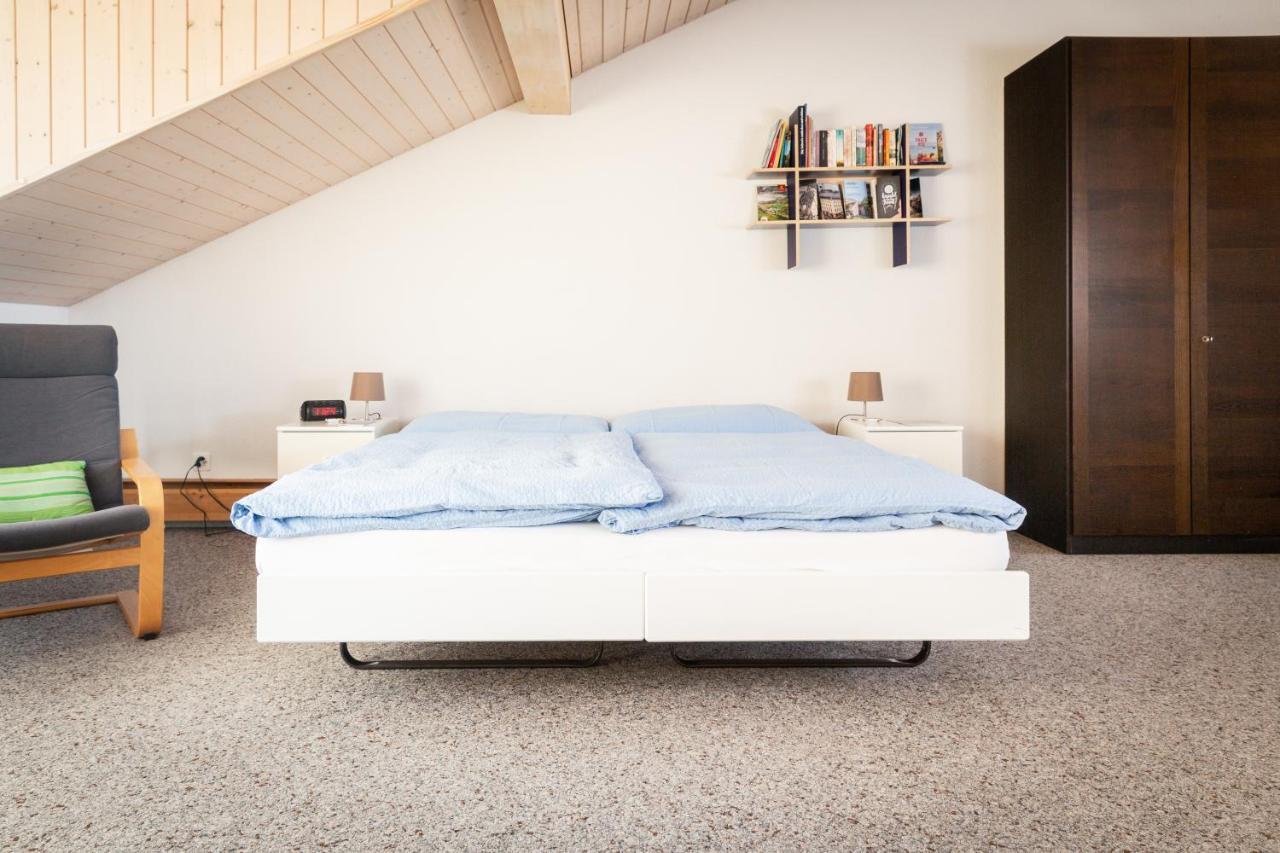 Mybednbreakfast In Bottmingen Bed & Breakfast ภายนอก รูปภาพ