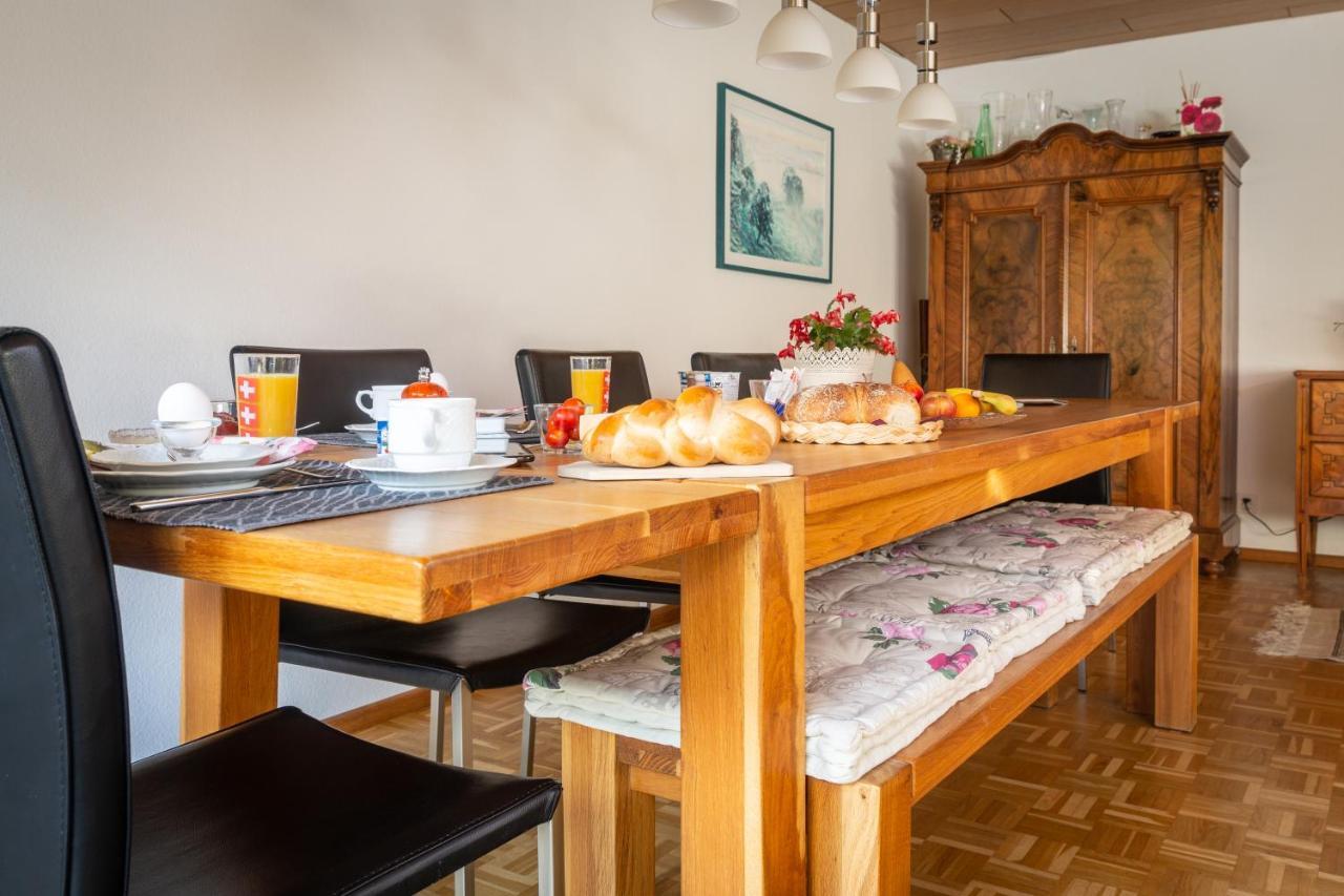 Mybednbreakfast In Bottmingen Bed & Breakfast ภายนอก รูปภาพ